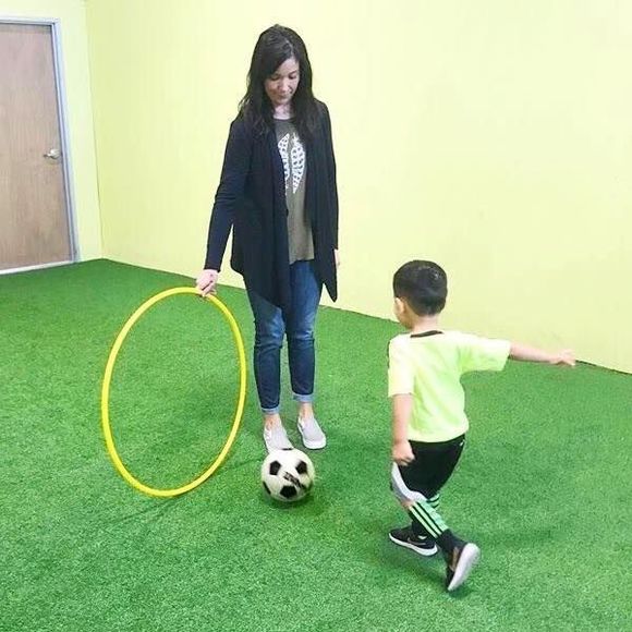 Meet your Posher, Cristina - Picture 1 of 1